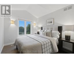 39 HUTCHINSON PLACE - 30