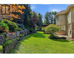 39 HUTCHINSON PLACE - 44