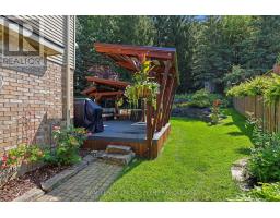 39 HUTCHINSON PLACE - 47