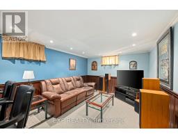 490 BLAKE STREET - 17
