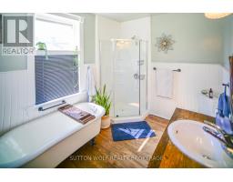 26 ARTHUR STREET - 16
