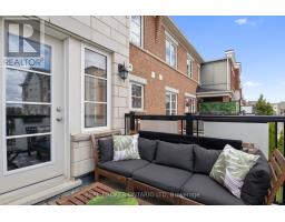 100 BAYCLIFFE CRESCENT - 17