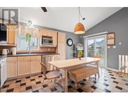 17 COTTONWOOD DRIVE - 17