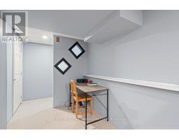 17 COTTONWOOD DRIVE - 32