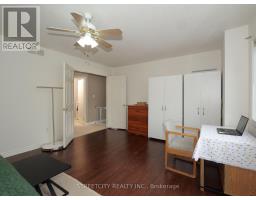 97 GREGORY CRESCENT - 22