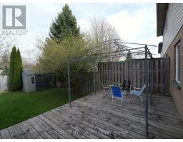 97 GREGORY CRESCENT - 48