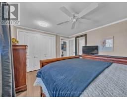 14 ALAYNE CRESCENT - 16