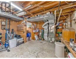 14 ALAYNE CRESCENT - 32