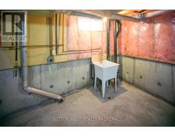 190 SOUTHFIELD DRIVE - 15