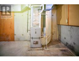 190 SOUTHFIELD DRIVE - 16