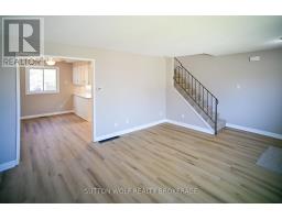 190 SOUTHFIELD DRIVE - 3