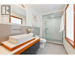 20 CHEROKEE ROAD - 22