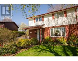 76 ANTRIM CRESCENT - 2