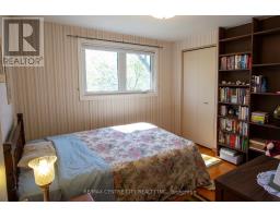 76 ANTRIM CRESCENT - 22