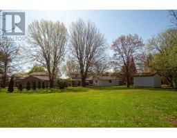 76 ANTRIM CRESCENT - 31