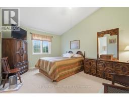 24 - 519 RIVERSIDE DRIVE - 27