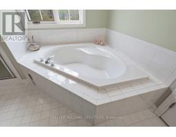 24 - 519 RIVERSIDE DRIVE - 32