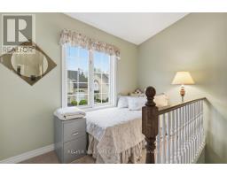 24 - 519 RIVERSIDE DRIVE - 38