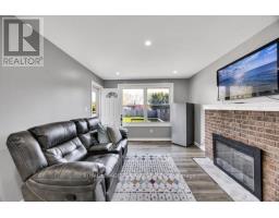 59 VANIER PLACE - 21