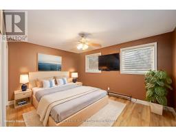 78 DENNIS AVENUE - 16