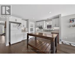 9 ASHBERRY PLACE - 10