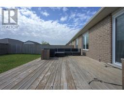 9 ASHBERRY PLACE - 4