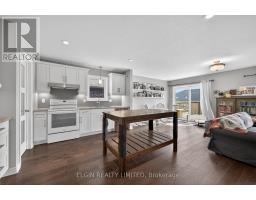 9 ASHBERRY PLACE - 9