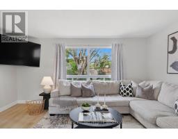 4 - 135 BELMONT DRIVE - 13