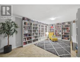 4 - 135 BELMONT DRIVE - 28