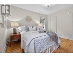 127 FOSTER AVENUE - 12