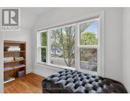 127 FOSTER AVENUE - 32