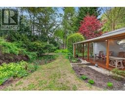127 FOSTER AVENUE - 39