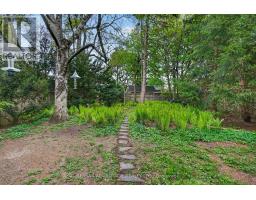 127 FOSTER AVENUE - 40