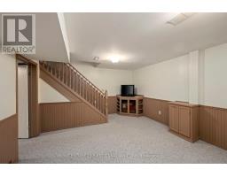 19 CLARA CRESCENT - 23