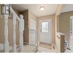19 CLARA CRESCENT - 6