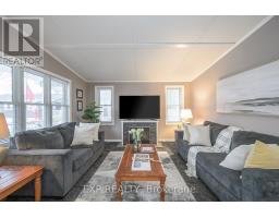 51 - 22790 AMIENS ROAD - 10