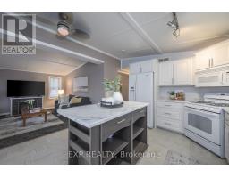 51 - 22790 AMIENS ROAD - 15