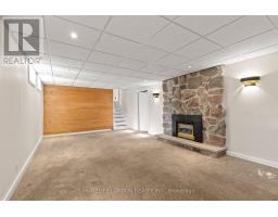 163 CENTRE STREET S - 10