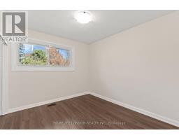163 CENTRE STREET S - 23