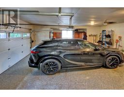 811 CLEARVIEW CRESCENT - 30