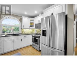 737 WHETTER AVENUE - 16