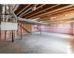 204 MERRITT COURT - 38