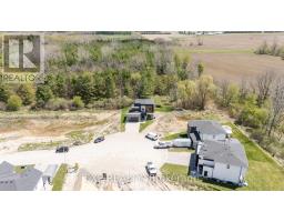 204 MERRITT COURT - 41