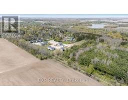204 MERRITT COURT - 44