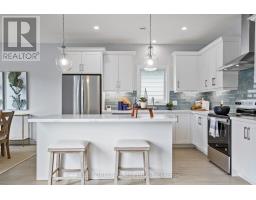 25 HARBOUR WAY - 10