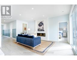25 HARBOUR WAY - 13