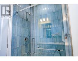 25 HARBOUR WAY - 20