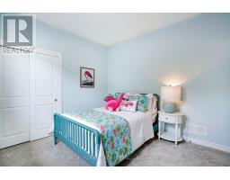 25 HARBOUR WAY - 22