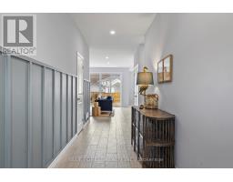25 HARBOUR WAY - 4