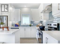 25 HARBOUR WAY - 8